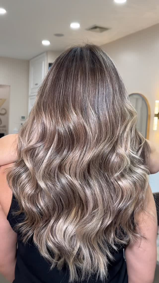 Eyebrow Threading work by Zaynura Beauty Salon